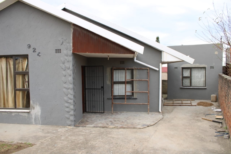 4 Bedroom Property for Sale in Mdantsane Nu 9 Eastern Cape